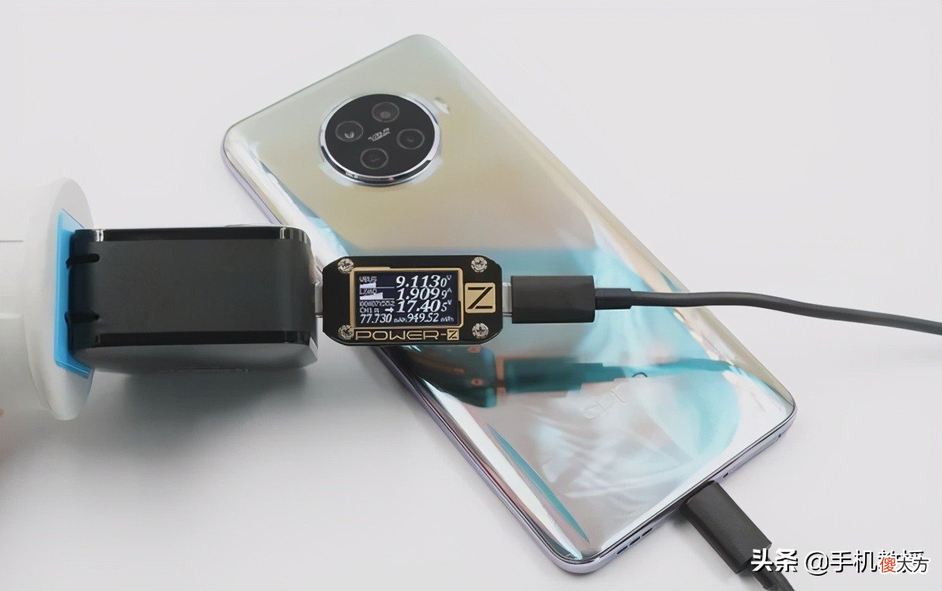 手机笔记本耳机的充电器究竟能不能混用 笔记本的充电器可以混用吗
