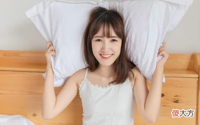 怎么安慰女孩子心情不好 怎么安慰心情不好的女孩