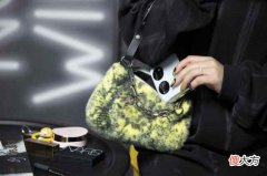 mini包放不下大屏智能手机？那是以前了
