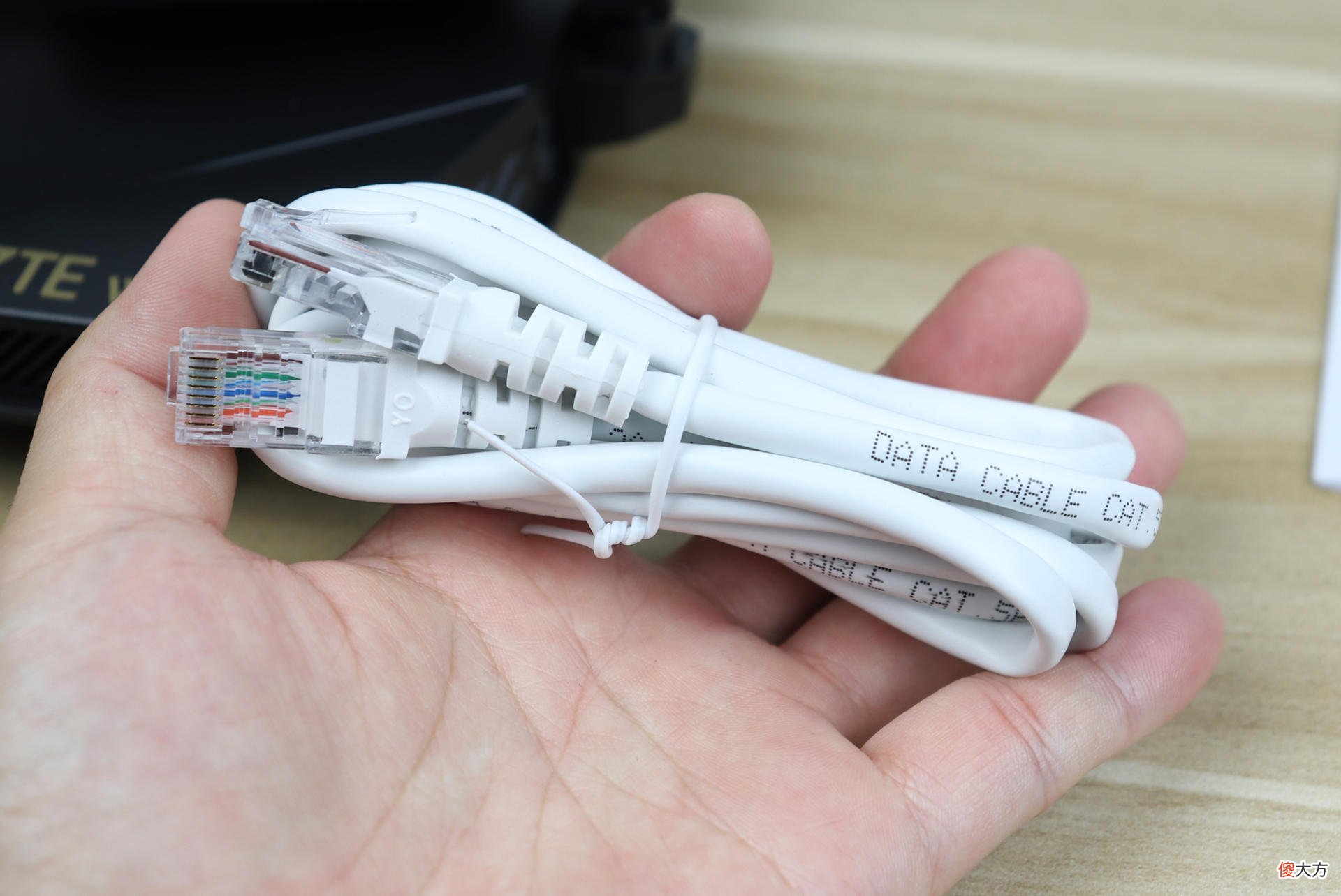 ZTE AX5400 Pro双频千兆路由器，让你的家庭信号无处不在