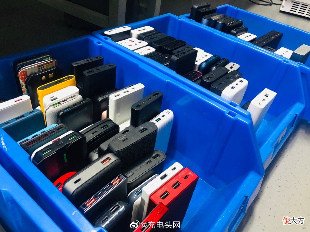 手机的第二块电池 手机两块电池