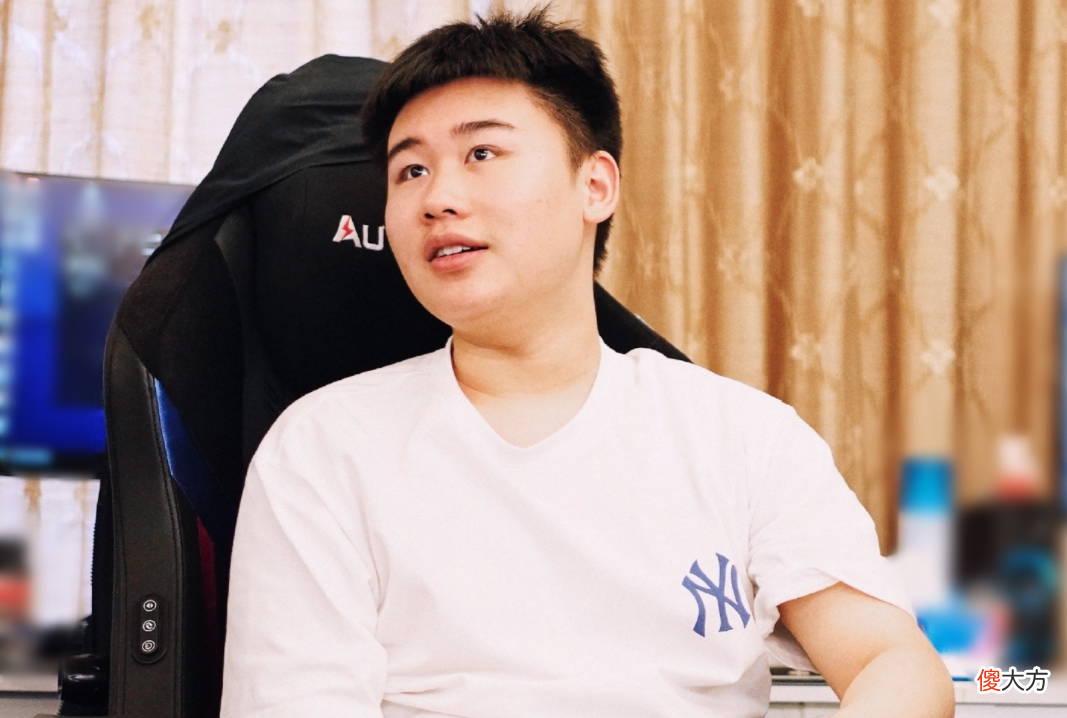 【游戏迷】选手排名榜成摆设！RNG打野Wei冲进韩服前二！状态拉满！