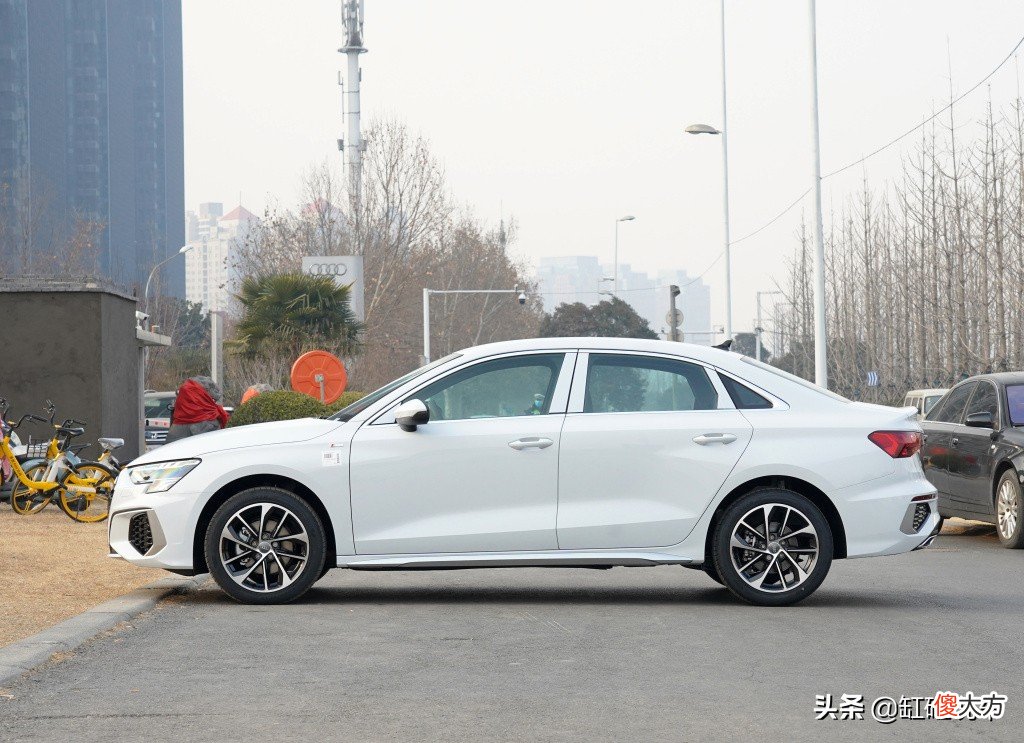 全新的奥迪A3 全新的奥迪a3L