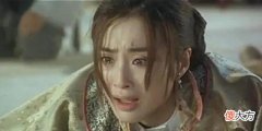 【历史故事】丈夫被恶霸打死，女子状告无门，花3年时间养10条狼狗为丈夫报仇