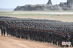 【历史故事】中国首颗原子弹爆炸成功，毛主席却要求先通知日本，这是为何？