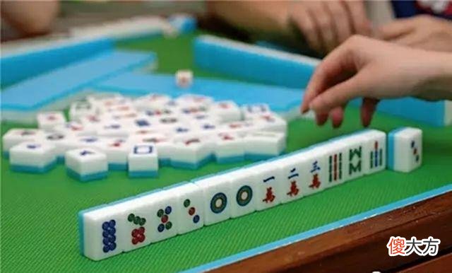 【游戏世界】打麻将总是输？麻将大师亲自传你5个技巧口诀