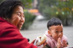 60后70后二胎率最高，如今面临的这个新问题，让不少人不是滋味