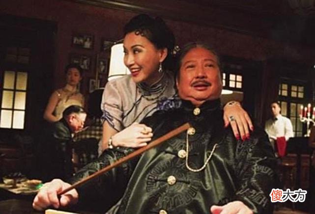 【爱历史】两面三刀黄金荣：绑架富豪要赎金，再给人家老婆设圈套，财色尽收