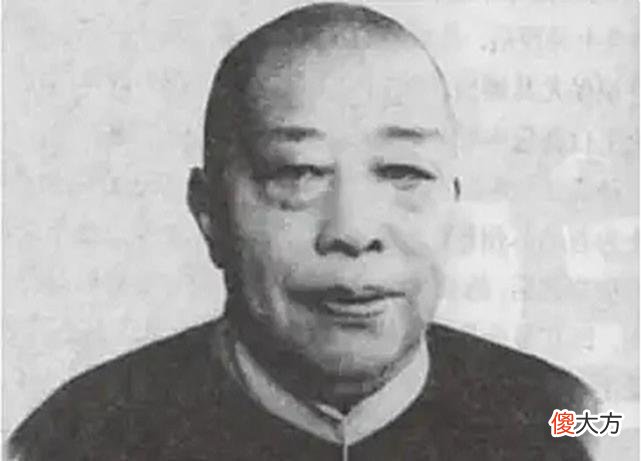【爱历史】两面三刀黄金荣：绑架富豪要赎金，再给人家老婆设圈套，财色尽收