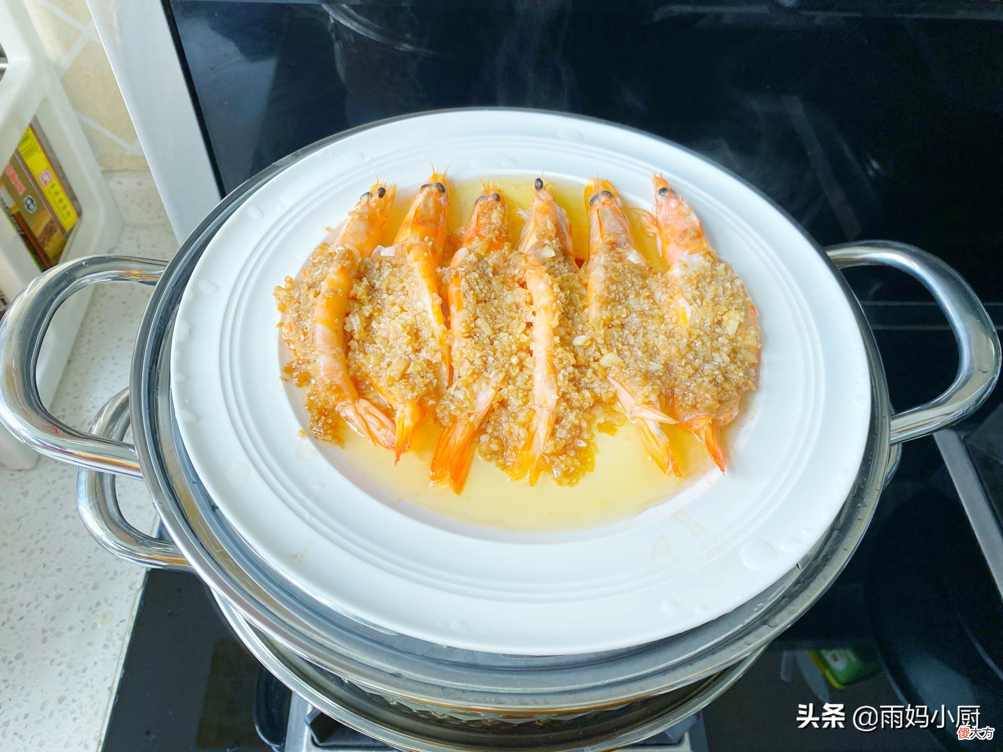 蒜蓉蒸虾的正宗做法 蒜蓉蒸虾怎样做