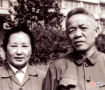 【爱历史】因鸟儿吵闹，他开枪赶鸟，惊动旁边陌生人，没想到却是一位大人物