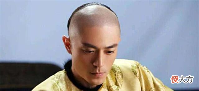 【爱历史】乾隆一生有41个女人, 却只爱翻她的牌子, 翻掉漆了重做继续翻!