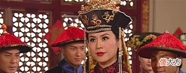 【爱历史】乾隆一生有41个女人, 却只爱翻她的牌子, 翻掉漆了重做继续翻!