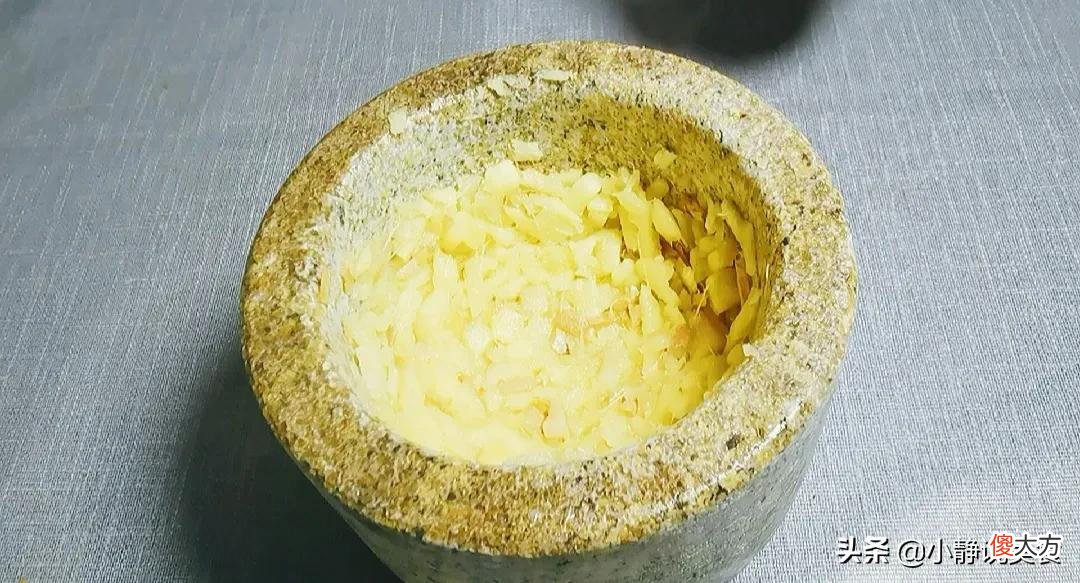 生姜搭配鸡蛋这样吃 生姜和鸡蛋一起吃有什么好