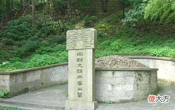 【历史故事】《岳飞传》中，牛皋的武功厉害吗？牛皋为什么那么忠心于岳飞？震惊