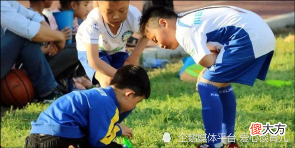 低情商孩子常做的3件事，但愿你家娃一个都没做过，家长快看看