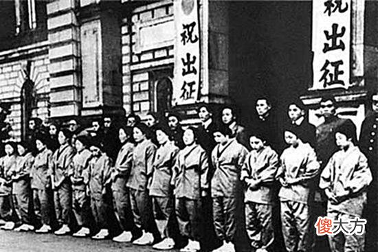 【历史故事】汉奸向日寇提供了特殊刑罚：“二龙吐须”，女学生听到后脸色惨白