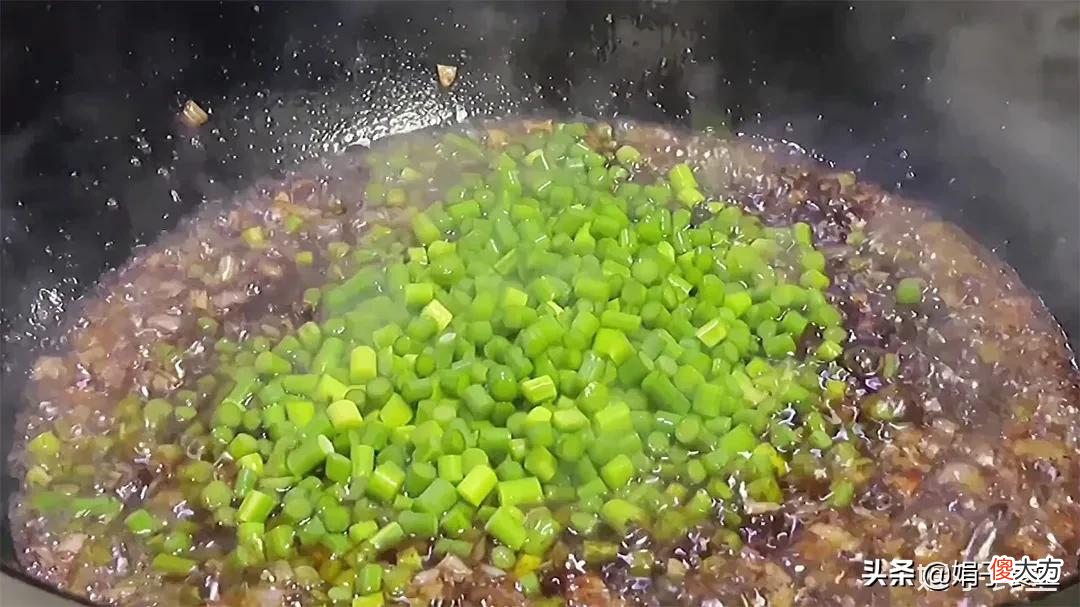 堂哥花几千块学的秘制炸酱配方 秘制炸酱的做法