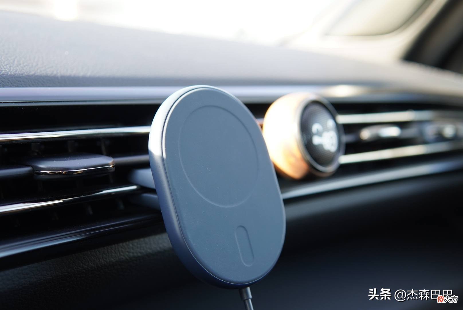 iottie车载支架 汽车车载支架