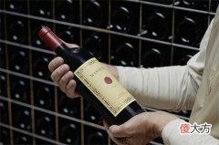 红酒原装好还是原瓶好 红酒是原装进口好还是原瓶进口好