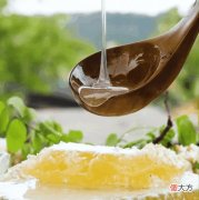 14岁女孩能喝蜂蜜吗 14岁小孩能喝蜂蜜吗