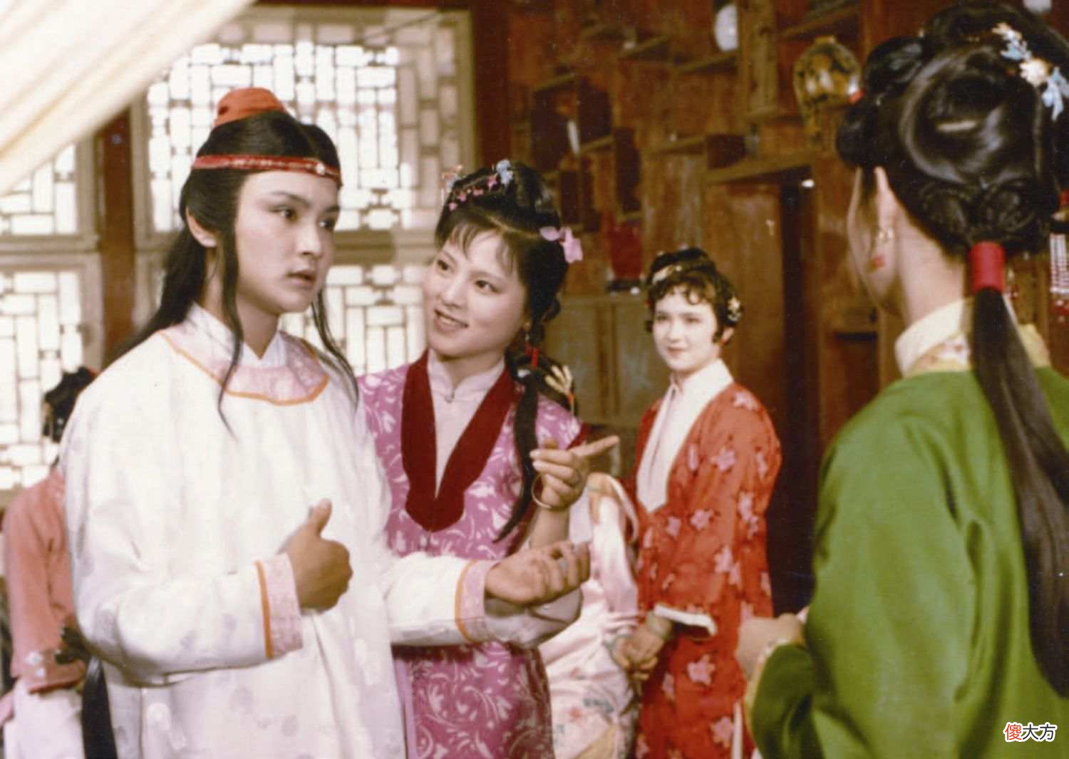 红楼梦为什么一开始就把结局告诉你 红楼梦为什么要先写结局