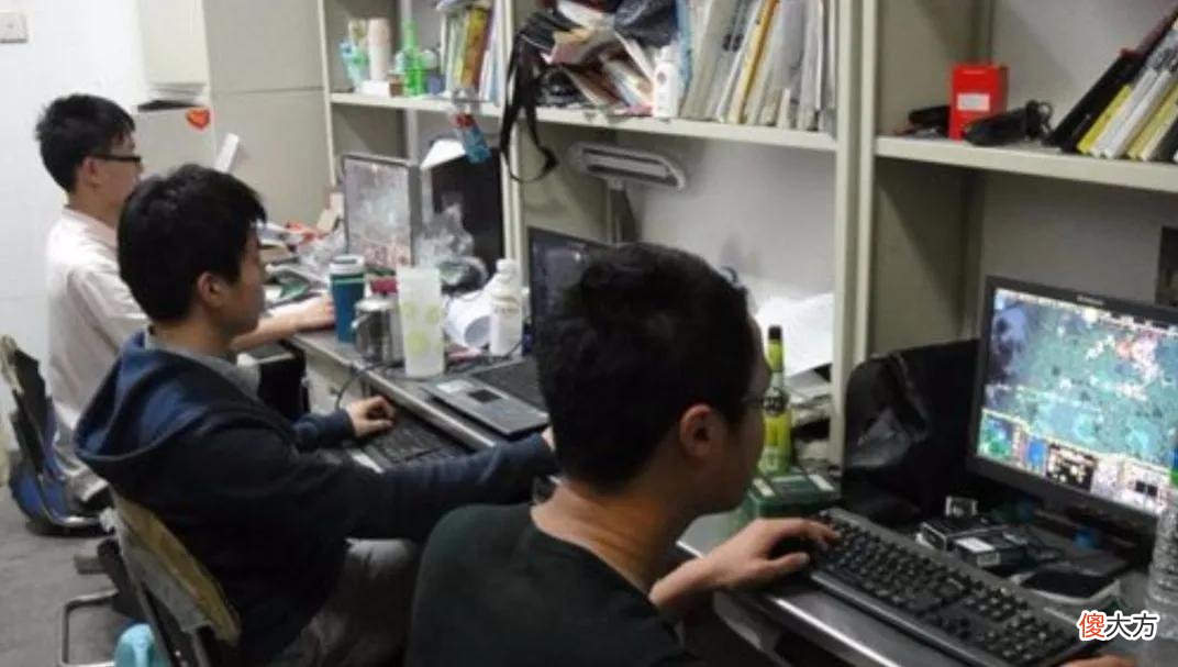 现在的大学生每天都在干嘛 大学生每天都在做什么