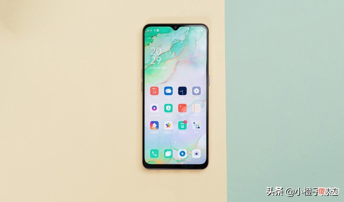 1000多5G手机哪款性价比高 1000多的5g手机哪款性价比高