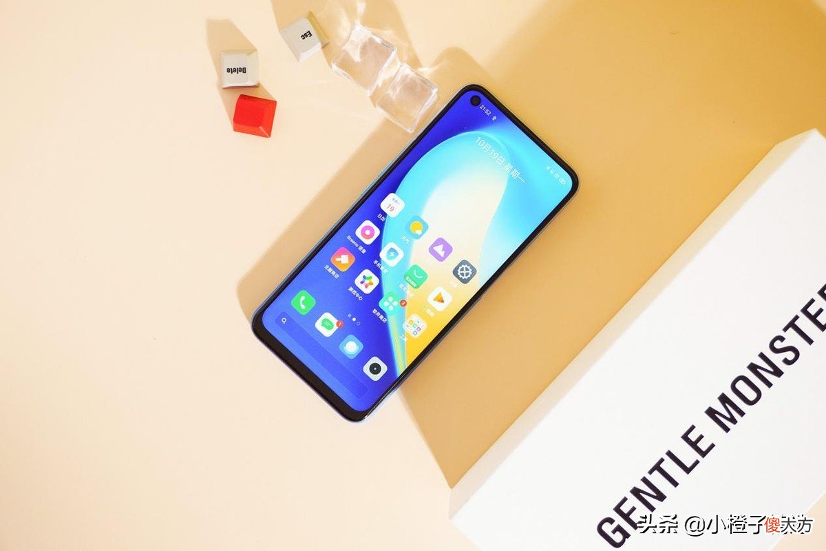 1000多5G手机哪款性价比高 1000多的5g手机哪款性价比高