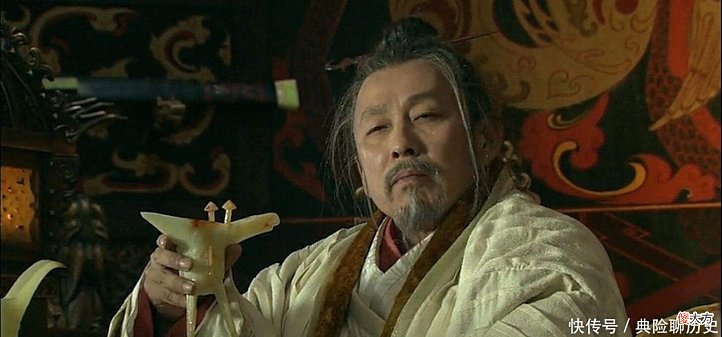 【历史故事】刘邦飞黄腾达,为他生长子的曹寡妇却老死乡下,为何不给条明路?