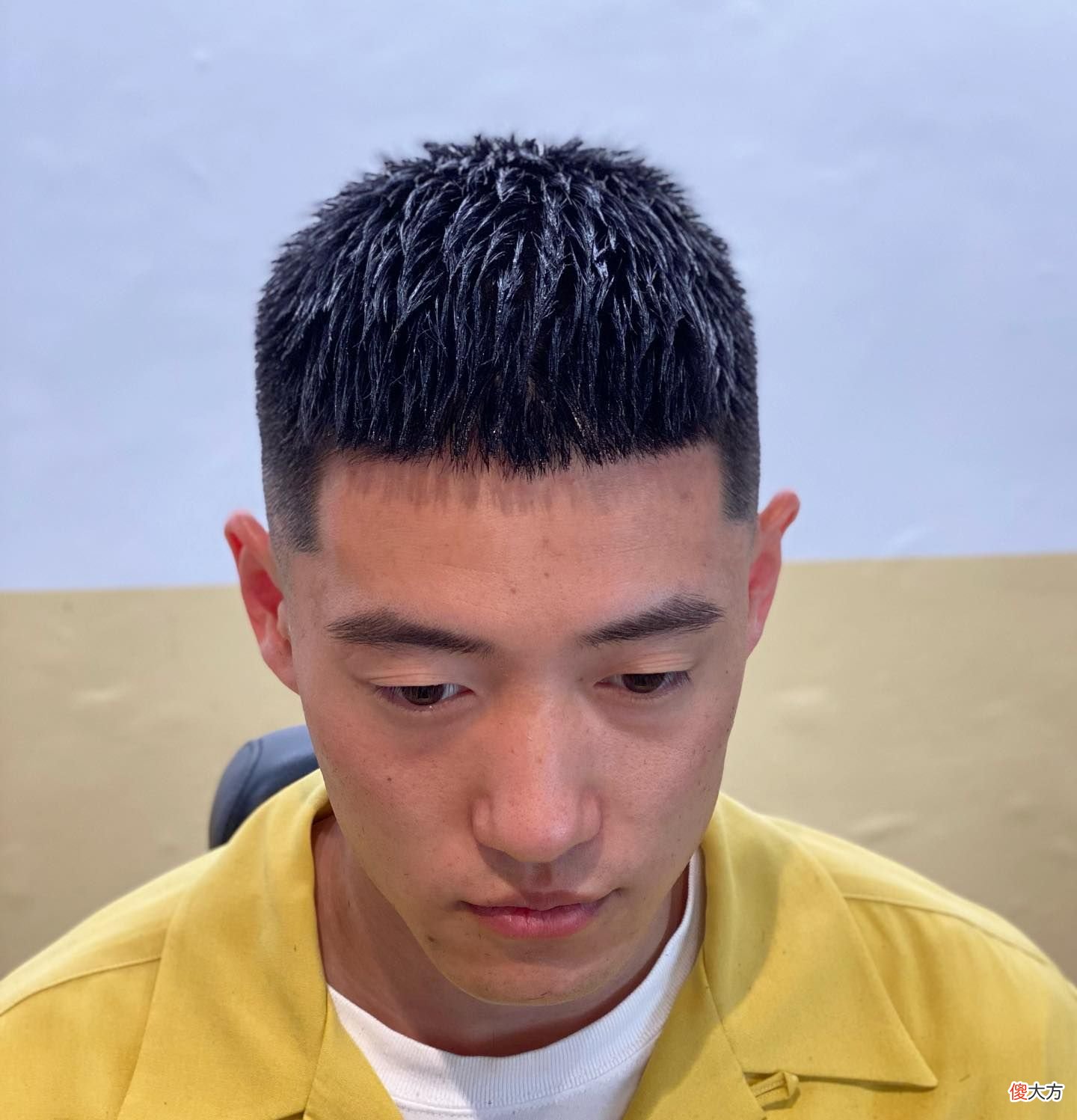 【就爱时尚】超级帅气的男士发型，飞机头背头时尚烫发，适合大多数男士