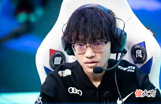 【游戏迷】LOL：Gala真的很一般，有很多AD比他强，Imp直播吐槽惹软粉不满