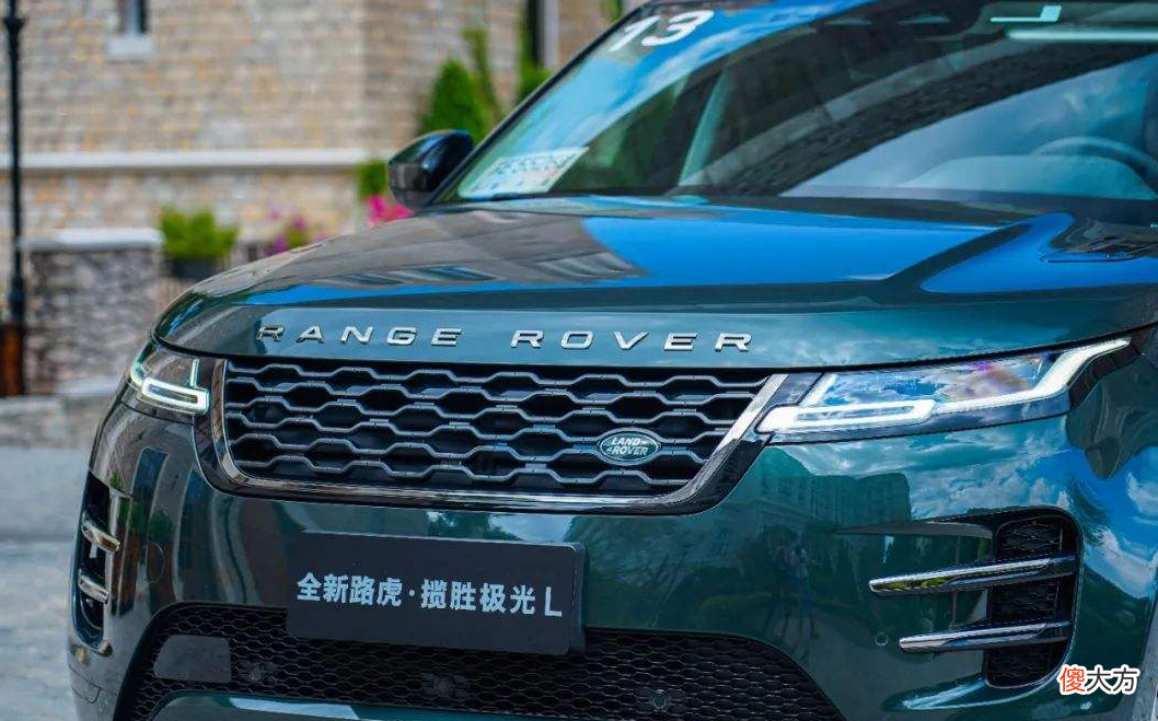 试驾路虎揽胜极光L体会豪华品牌的奢华务实 试驾路虎揽胜极光L
