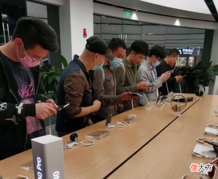 华为重新上架鸿蒙旗舰手机 华为鸿蒙新款手机