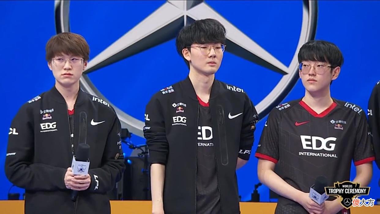 【游戏世界】EDG和RNG未能入选，T1仅排名第10！电竞俱乐部排名出炉，TSM榜首