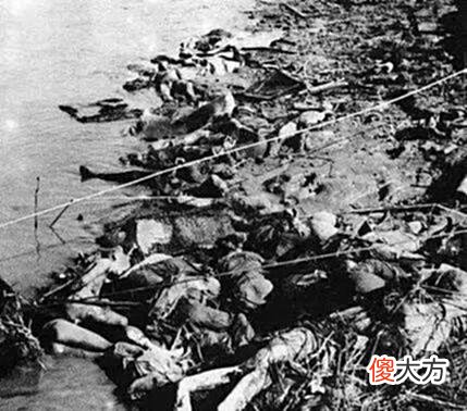 【爱历史】1945年8月，日本天皇已经投降时，日军还在疯狂的屠杀