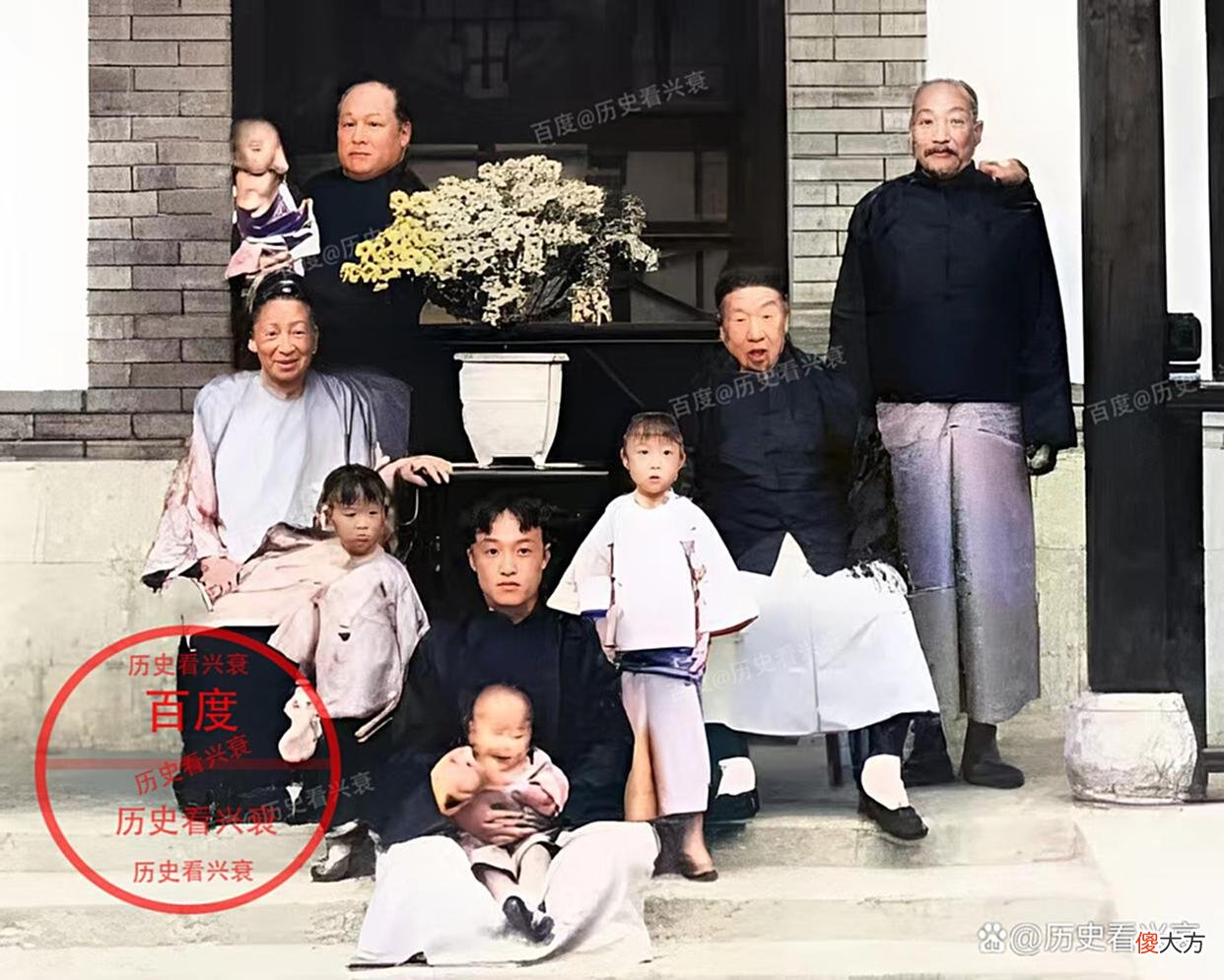 【爱历史】老照片:末代皇后婉容,广东督军陆荣廷,第五世嘉木样活佛
