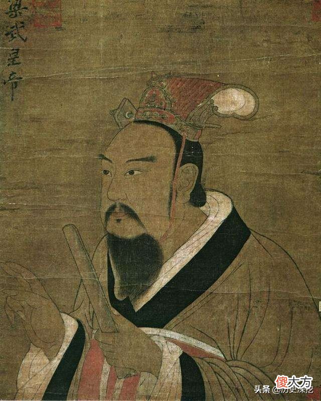 梁武帝萧衍的太子爷，对陶渊明算是推崇备至