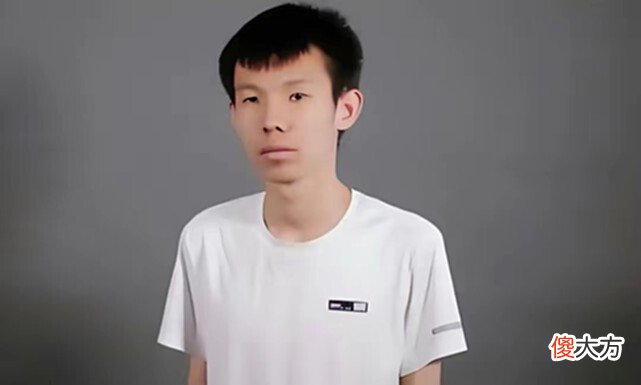 【游戏迷】张嘉文长像怪物，被全网粉丝吐槽身体不行？网友：确实帅！