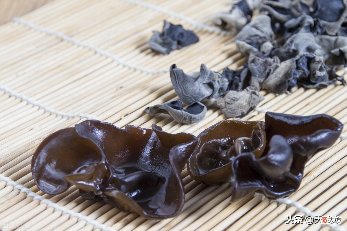 黑木耳煮多久 黑木耳煮多久好