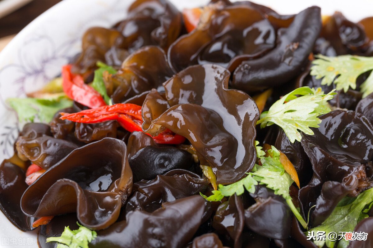 黑木耳煮多久 黑木耳煮多久好
