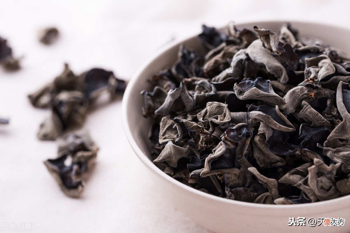 黑木耳煮多久 黑木耳煮多久好