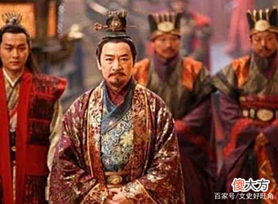 【爱历史】皇帝偷偷在宰相衣服上烧个洞，一年后发现洞还在，下旨：开国库