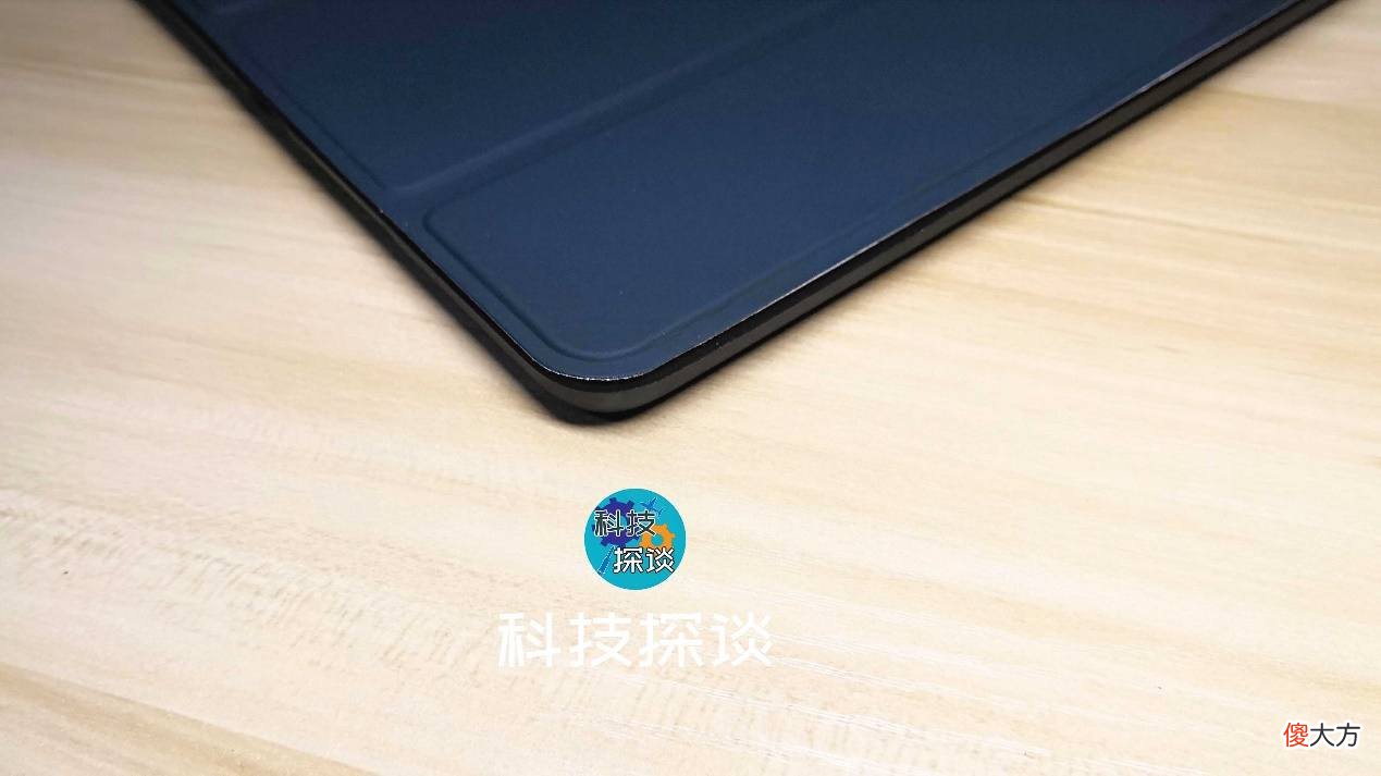 用心呵护iPad平板电脑,亿色iPad壳膜保护套装使用分享