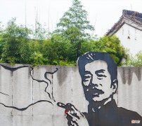 【爱历史】鲁迅的家道为什么会中落？都是因为拗不过人情啊！