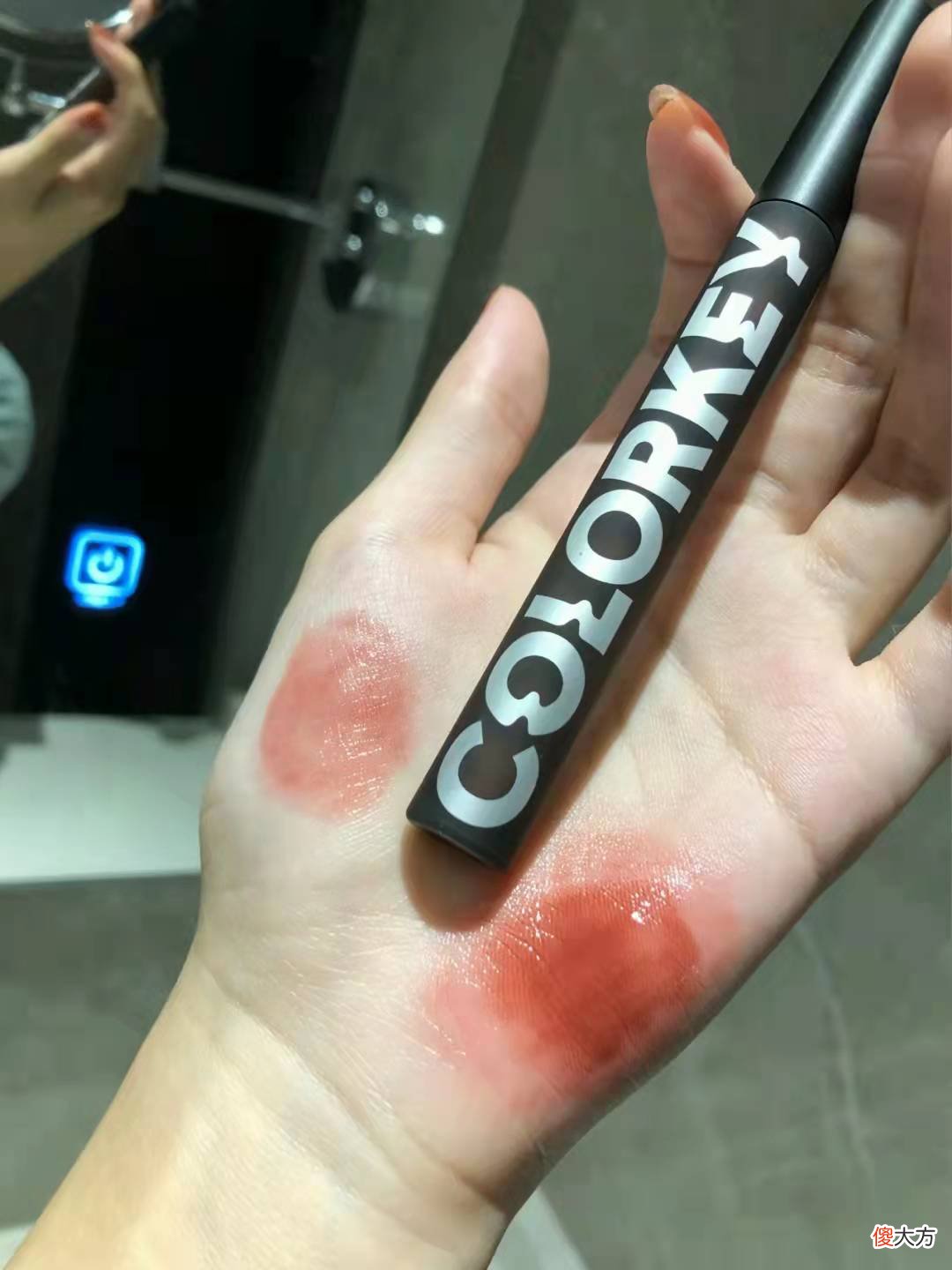 过年涂什么口红好看 夏天用什么口红好看