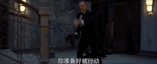 十五年前被群嘲的他，今夜却难以告别，笑着进去哭着出来