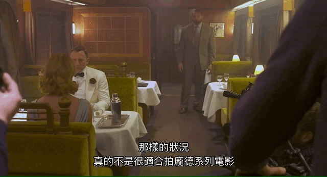 十五年前被群嘲的他，今夜却难以告别，笑着进去哭着出来