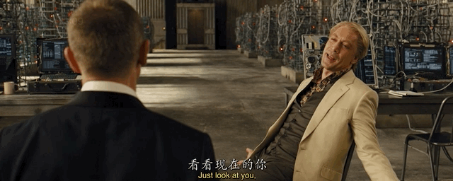 十五年前被群嘲的他，今夜却难以告别，笑着进去哭着出来