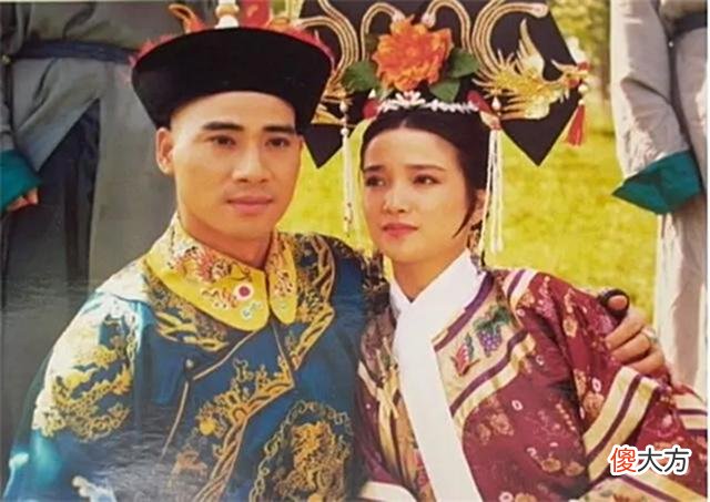 【爱历史】乾隆后宫嫔妃41位，唯独她的牌子被翻掉漆，不得不重新做一个